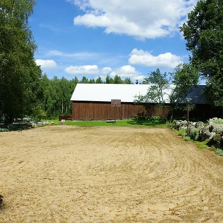 Udumaee Farm Kirikukula (Valgamaa)